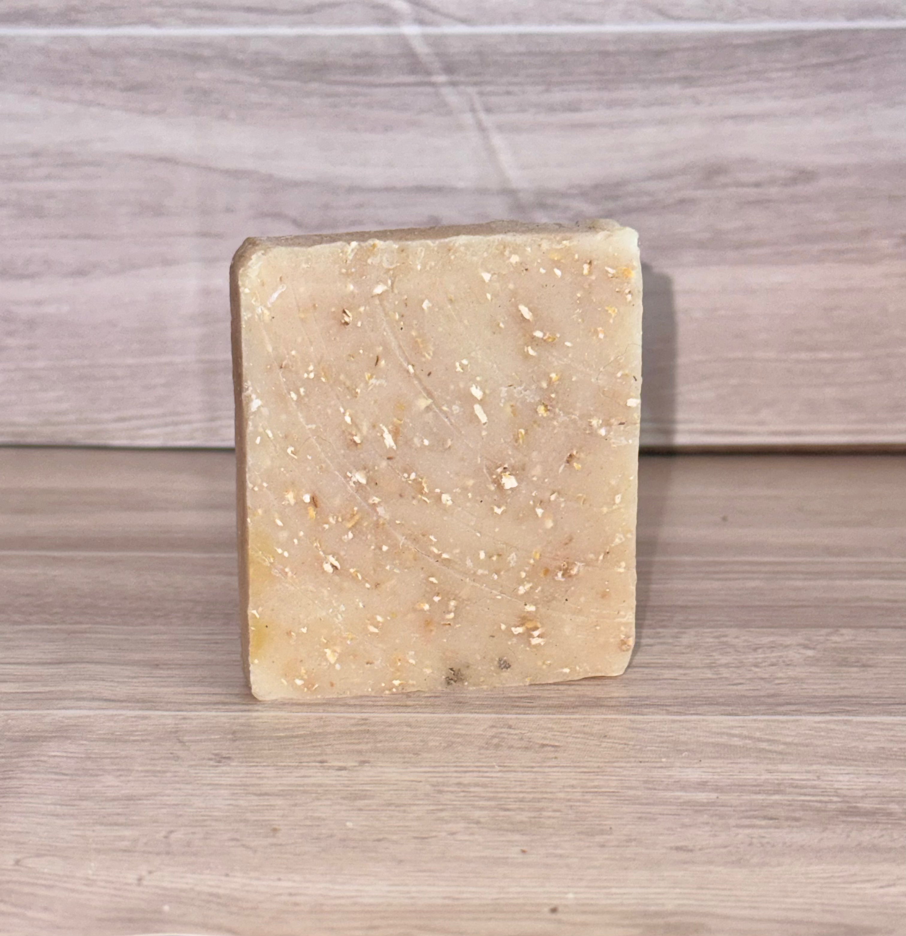 Pampered pub shampoo bar