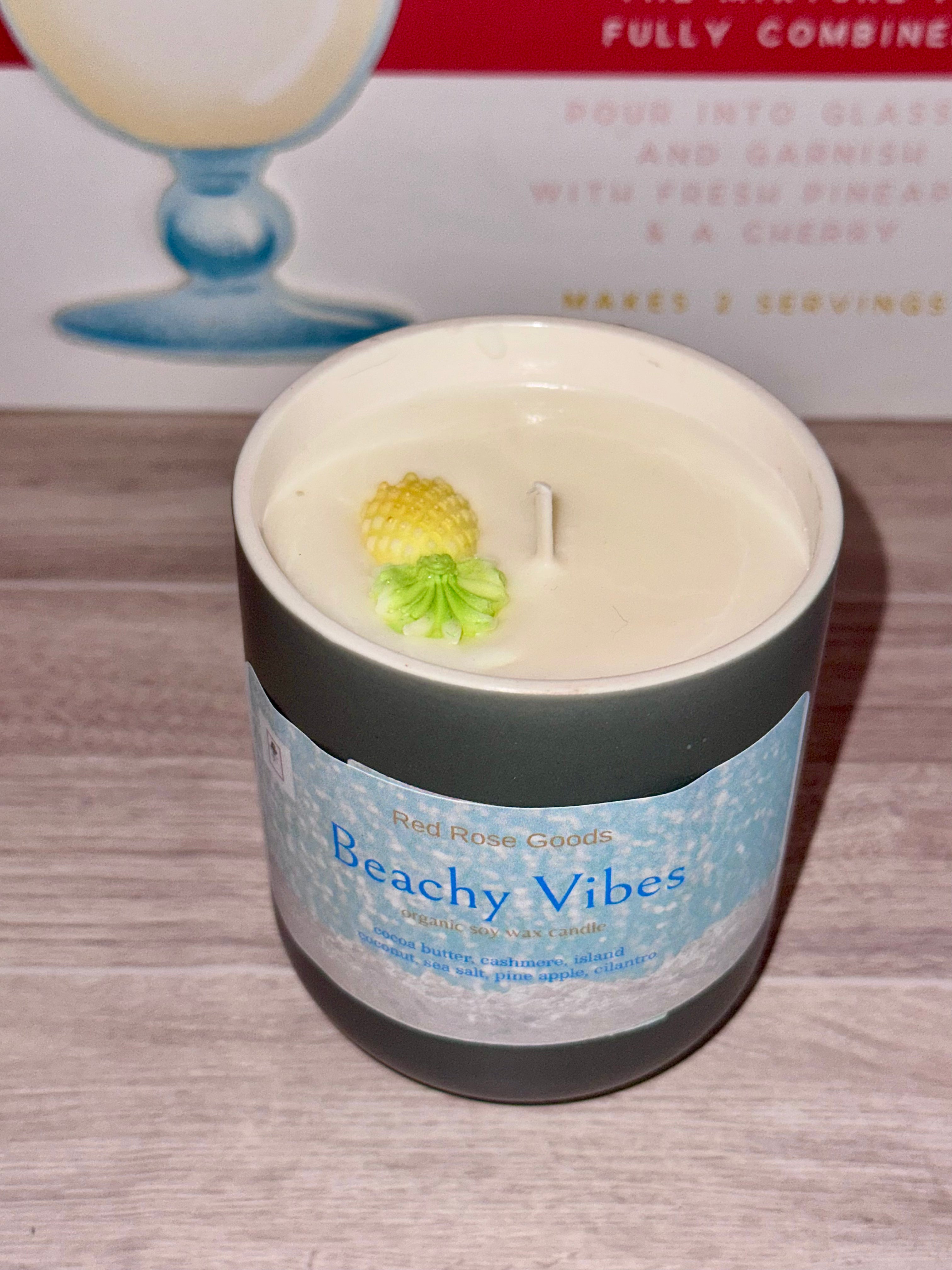 Beach vibe candle