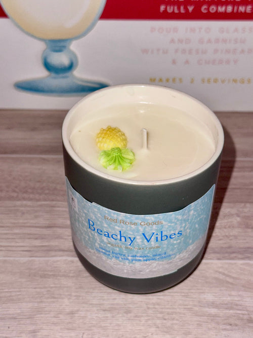 Beach vibe candle